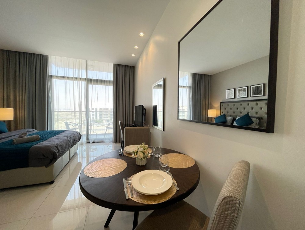 Studio Fully Furnished - Damac Celestia B