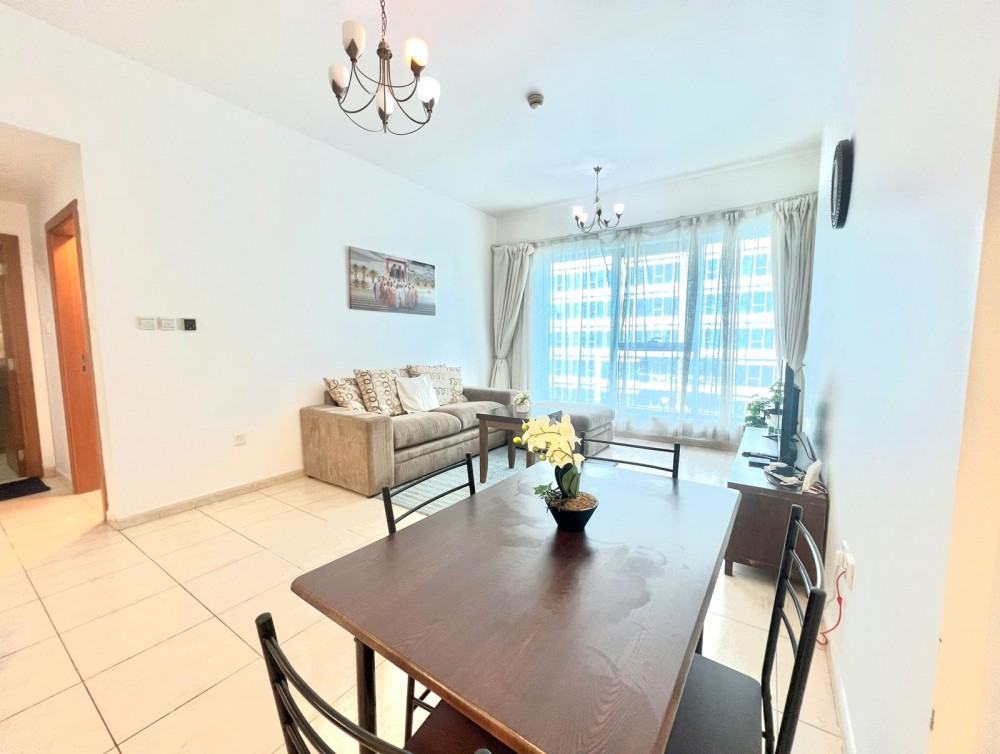 1 Bedroom Skycourt Tower F